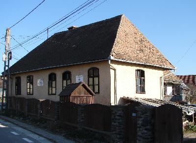 Click to enlarge image allategeszsegugyi kozpont.JPG